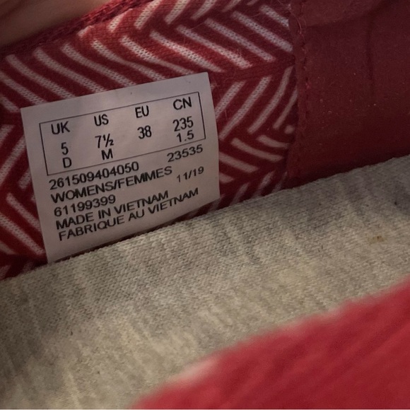 Clarks Collection Cloud Steppers Slip On Step Glow Jade Red Shoes 7.5 M - Picture 8 of 8